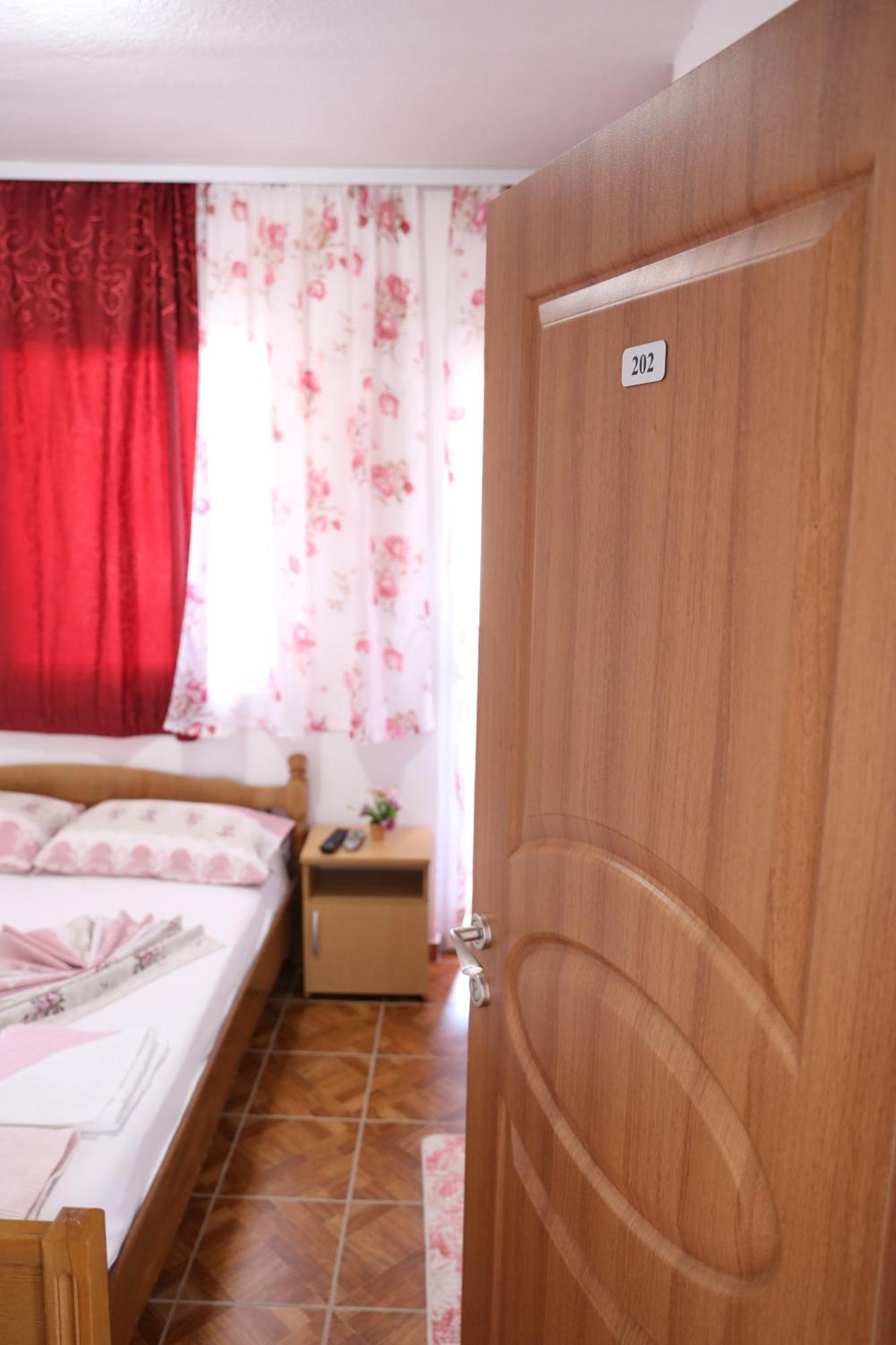 Friendly House Apartman Ulcinj Szoba fotó